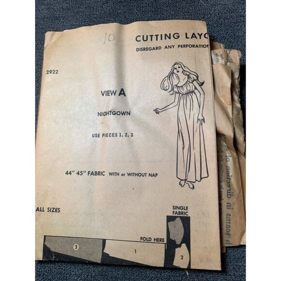 Vintage McCalls 2922 Nightgown Panties Sewing Pattern Size 10 - Picture 5 of 5